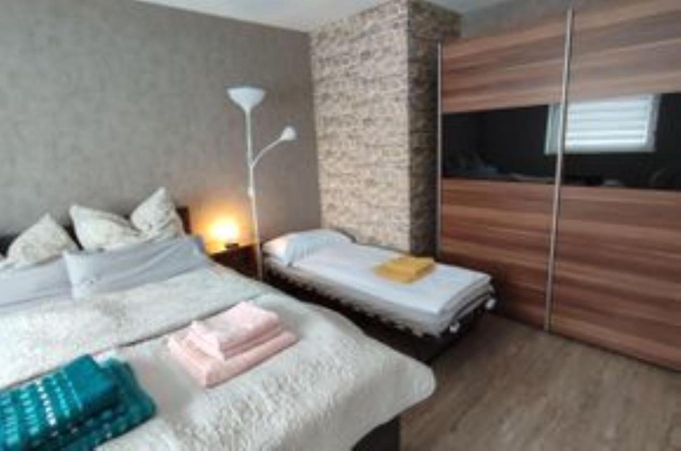Kleine Auszeit - Ferienwohnung Heideberg - "Rhein" In Den Urlaub Bacharach Extérieur photo